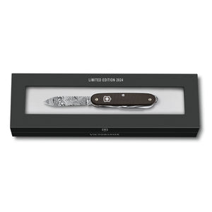 NAVAJA VICTORINOX FARMER X DAMAST ED.2024, 0.8271.J24