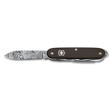 Load image into Gallery viewer, NAVAJA VICTORINOX FARMER X DAMAST ED.2024, 0.8271.J24
